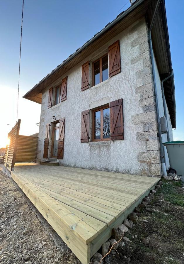 Maison Renovee Au Coeur Du Haut-Jura Entre-Deux-Monts Exterior photo